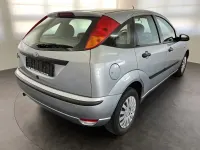 Gebraucht Ford Focus Viva 101 PS (74 kW) 2004 Silber Limousine
