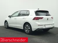 Gebraucht VW Golf VIII Goal 150 PS (110 kW) 2025 Weiss Limousine