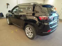 Gebraucht Jeep Compass Summit 241 PS (177 kW) 2025 Black clear coat SUV