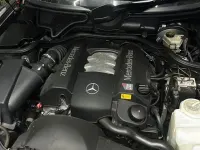 Gebraucht Mercedes E240 Elegance 170 PS (125 kW) 1997 Grau Limousine