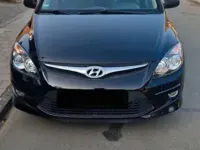 Gebraucht Hyundai i30 90 PS (66 kW) 2013 Schwarz Limousine