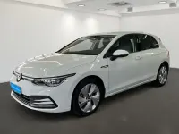 Gebraucht VW Golf VIII Style 150 PS (110 kW) 2022 Pure white Limousine