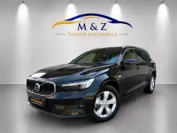 Gebraucht Volvo XC40 Core 163 PS (119 kW) 2023 Schwarz SUV