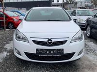 Gebraucht Opel Astra Sport 101 PS (74 kW) 2011 Weiß Limousine