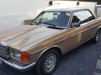 Gebraucht Mercedes 230 185 PS (136 kW) 1984 Coupé