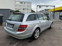 Gebraucht Mercedes C180 156 PS (114 kW) 2009 Iridiumsilber  metalliclack Kombi
