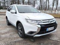 Gebraucht Mitsubishi Outlander Top 150 PS (110 kW) 2017 Weiß SUV