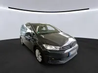 Gebraucht VW Touran Highline 150 PS (110 kW) 2023 Grau Van / Kleinbus
