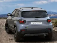 Neu Jeep Avenger North 145 PS (106 kW) 2026 Storm grey SUV