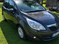 Gebraucht Opel Meriva Design Edition 101 PS (74 kW) 2011 Grau Van / Kleinbus