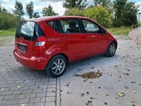 Używany Mercedes A160 95 KM (69 kW) 2010 Czerwony Sedan/Limuzyna