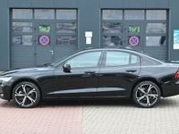 Gebraucht Volvo S60 Plus 197 PS (144 kW) 2023 Onyx black / metallic Limousine