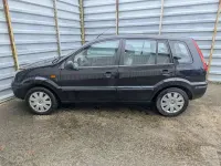 Gebraucht Ford Fusion 80 PS (58 kW) 2005 Pantherschwarz metallic Kleinwagen