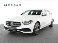 Gebraucht Mercedes E300 194 PS (142 kW) 2023 Weiß Limousine