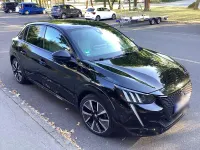 Gebraucht Peugeot e-208 GT 100 kW (136 PS) 2021 Schwarz Kleinwagen