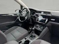 Gebraucht VW Touran Sound 150 PS (110 kW) 2018 Schwarz Van / Kleinbus