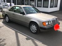 Gebraucht Mercedes 230 132 PS (97 kW) 1988 Gold Coupé