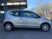 Gebraucht VW up! high up! 75 PS (55 kW) 2016 Grau Kleinwagen
