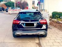 Gebraucht Mercedes GLA250 211 PS (155 kW) 2017 Schwarz SUV