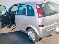 Używany Opel Meriva 100 KM (73 kW) 2005 Srebrny Minivan