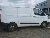 Second-hand Ford Transit Custom 105 CP (77 kW) 2021 Alb Berlinǎ