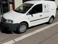 Second-hand VW Caddy 75 CP (55 kW) 2005 Alb Monovolum