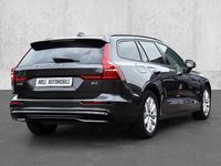 Gebraucht Volvo V60 Plus 197 PS (144 kW) 2025 Grau Kombi