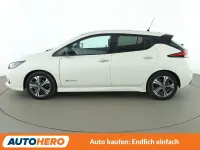 Gebraucht Nissan Leaf N-Connecta 110 kW (150 PS) 2018 Weiß Kleinwagen