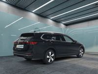 Gebraucht VW Passat 150 PS (110 kW) 2025 Schwarz Van / Kleinbus