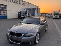 Gebraucht BMW 320 Performance 170 PS (125 kW) 2011 Grau Kombi