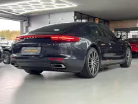 Gebraucht Porsche Panamera Turbo 330 PS (242 kW) 2018 Grau Limousine