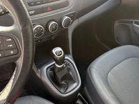 Gebraucht Hyundai i10 67 PS (49 kW) 2019 Grau Kleinwagen