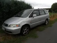 Käytetty Honda Shuttle 150 HP (110 kW) 1999 Hopea Tila-auto