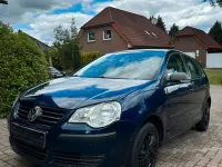 Gebraucht VW Polo 60 PS (44 kW) 2009 Blau Kleinwagen