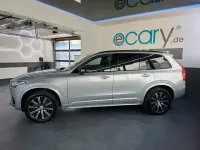 Używany Volvo XC90 Plus 235 KM (172 kW) 2022 Srebrny SUV