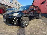 Gebraucht Peugeot 2008 Active 131 PS (96 kW) 2022 Lackierung schwarz perla nera/ SUV