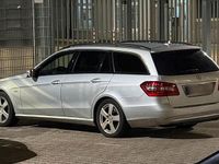 Gebraucht Mercedes E220 170 PS (125 kW) 2010 Silber Kombi