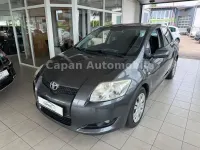Gebraucht Toyota Auris Sol 124 PS (91 kW) 2009 Grau Kleinwagen