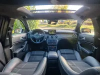 Gebraucht Mercedes GLA220 Urban 177 PS (130 kW) 2017 Grau SUV