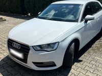 gebraucht Audi A3 1.2 TFSI Weiß 77 kw (105 PS)