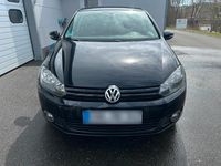 Gebraucht VW Golf VI Match 105 PS (77 kW) 2012 Schwarz Kleinwagen
