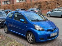Gebraucht Toyota Aygo 2009 Blau Kleinwagen