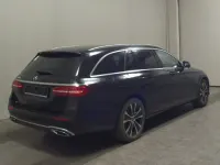 Gebraucht Mercedes E300 Avantgarde 306 PS (225 kW) 2022 Schwarz Limousine