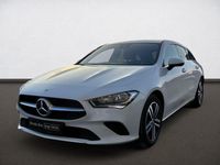 Gebraucht Mercedes CLA250 Shooting Brake 224 PS (164 kW) 2022 Digitalweiß Kombi