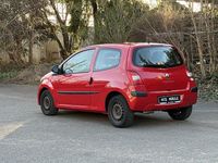 Gebraucht Renault Twingo Authentique 58 PS (42 kW) 2008 Hellrot Kleinwagen