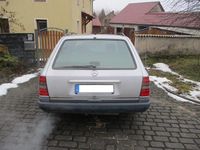 Gebraucht Mercedes E230 132 PS (97 kW) 1988 Silber Kombi