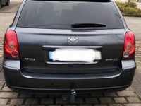 gebraucht Toyota Avensis 