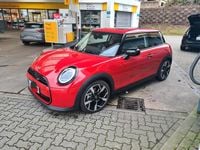 Gebraucht Mini Cooper Classic 156 PS (114 kW) 2024 Rot Kleinwagen