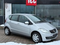 Gebraucht Mercedes A180 109 PS (80 kW) 2011 Silber Limousine