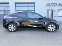 Gebraucht Tesla Model Y Standard Range 216 kW (295 PS) 2024 Schwarz SUV